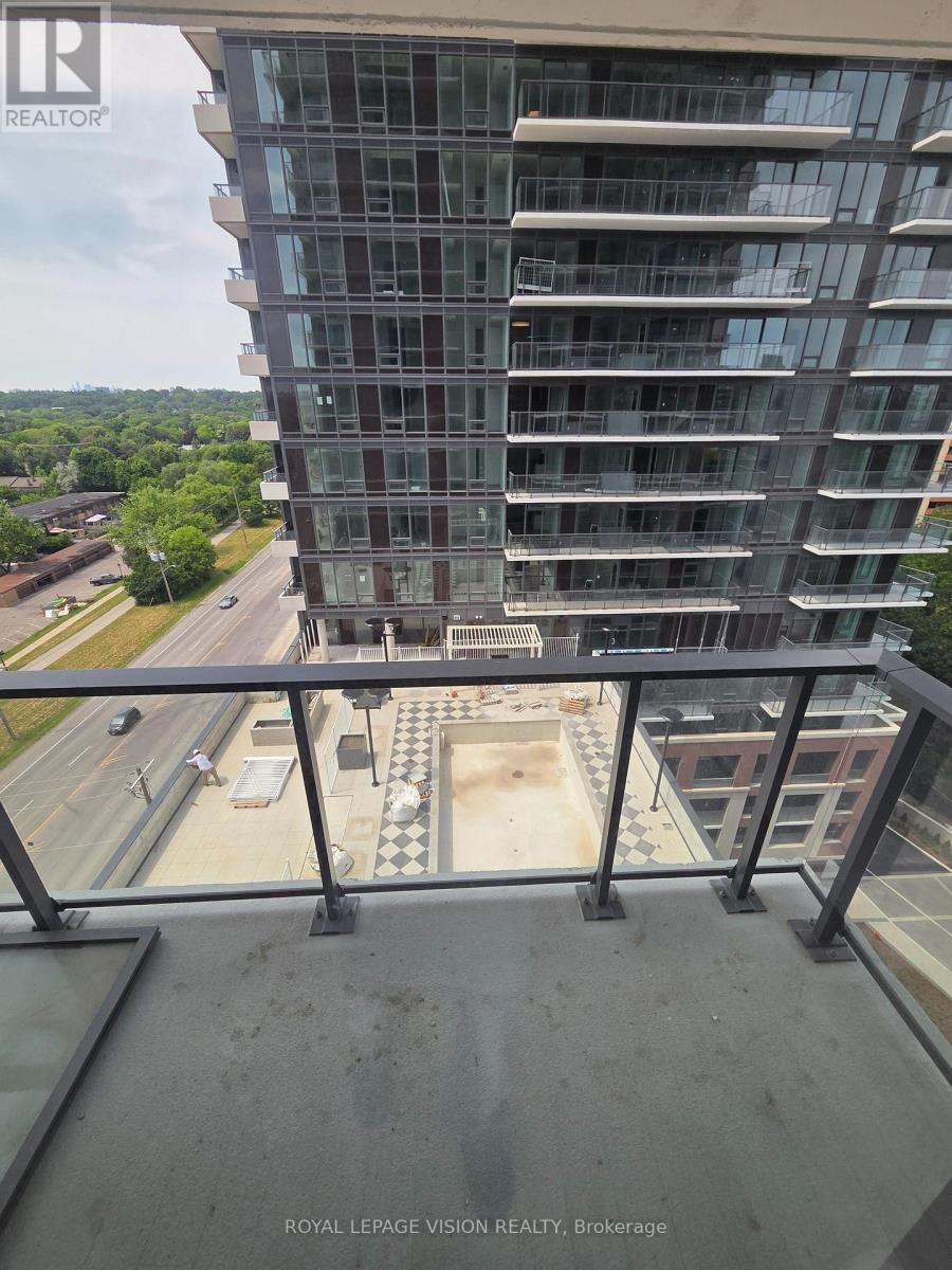 1716 - 4010 Eglinton Avenue W, Toronto, Ontario  M9A 0G5 - Photo 23 - W13681934