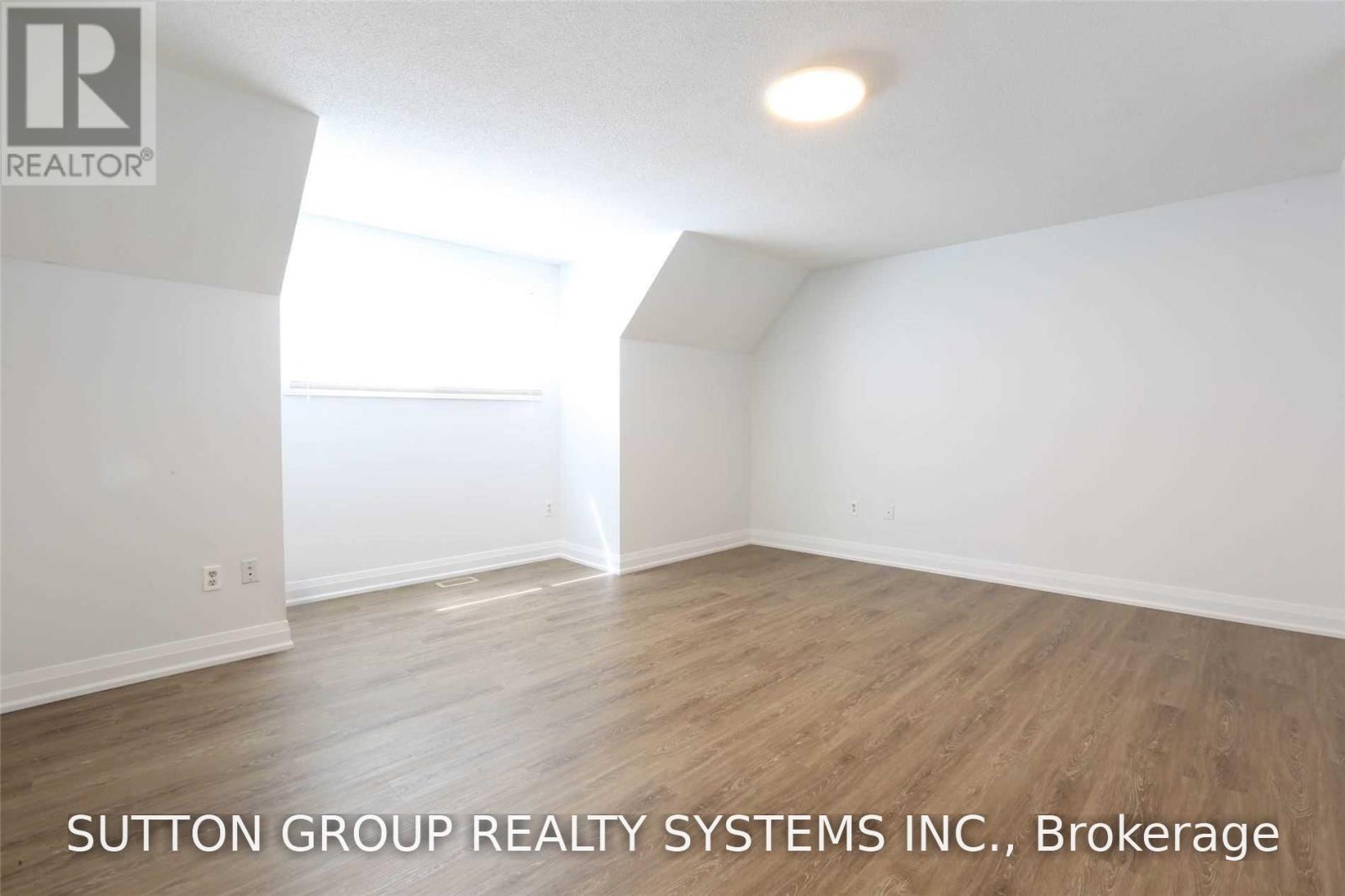 Upper - 6005 Tenth Line, Mississauga, Ontario  L5N 5S6 - Photo 11 - W13682070
