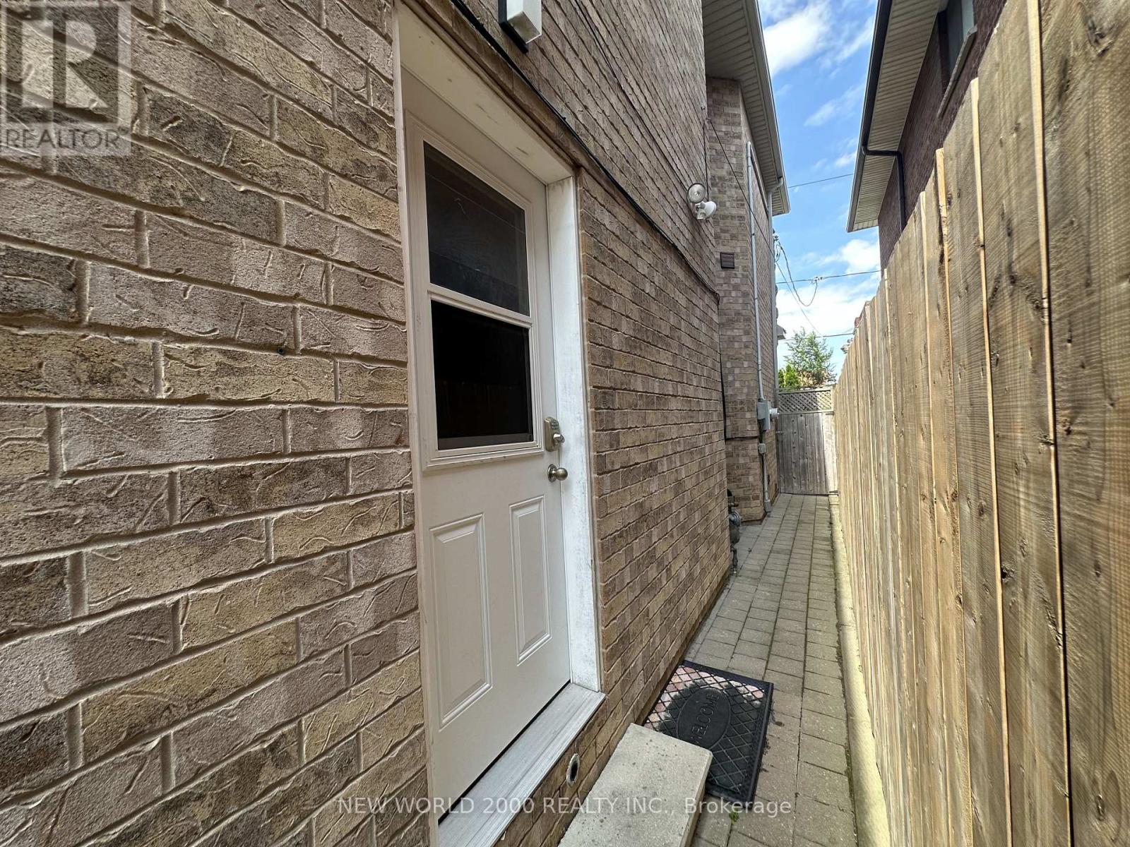 27 Lavender Road, Toronto, Ontario  M6N 2B6 - Photo 15 - W13682090