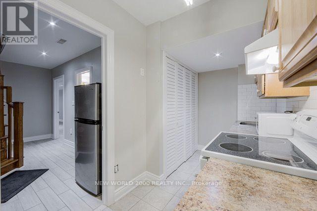 27 Lavender Road, Toronto, Ontario  M6N 2B6 - Photo 3 - W13682090