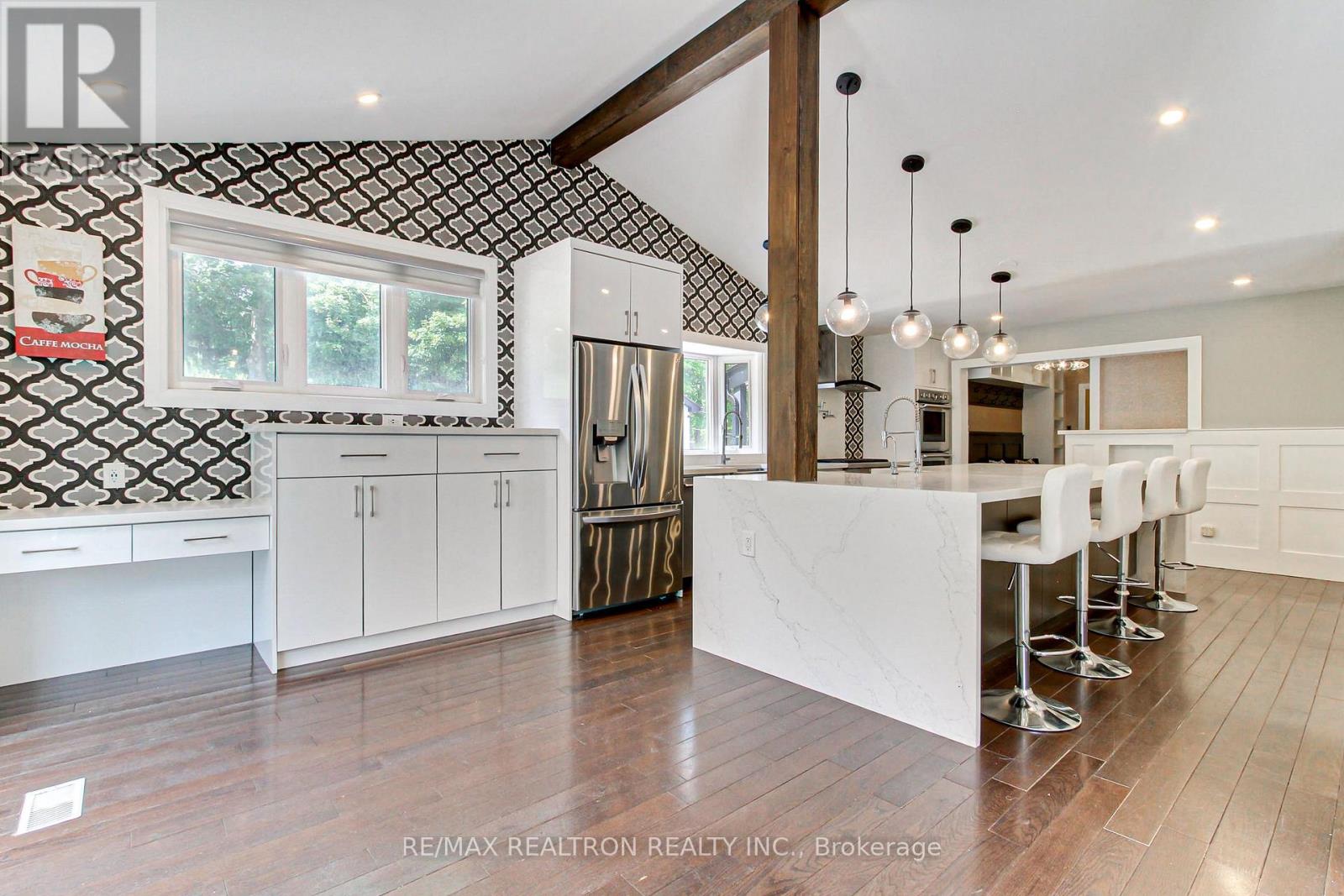3433 Mount Albert Road, East Gwillimbury, Ontario  L0G 1V0 - Photo 9 - N13681906