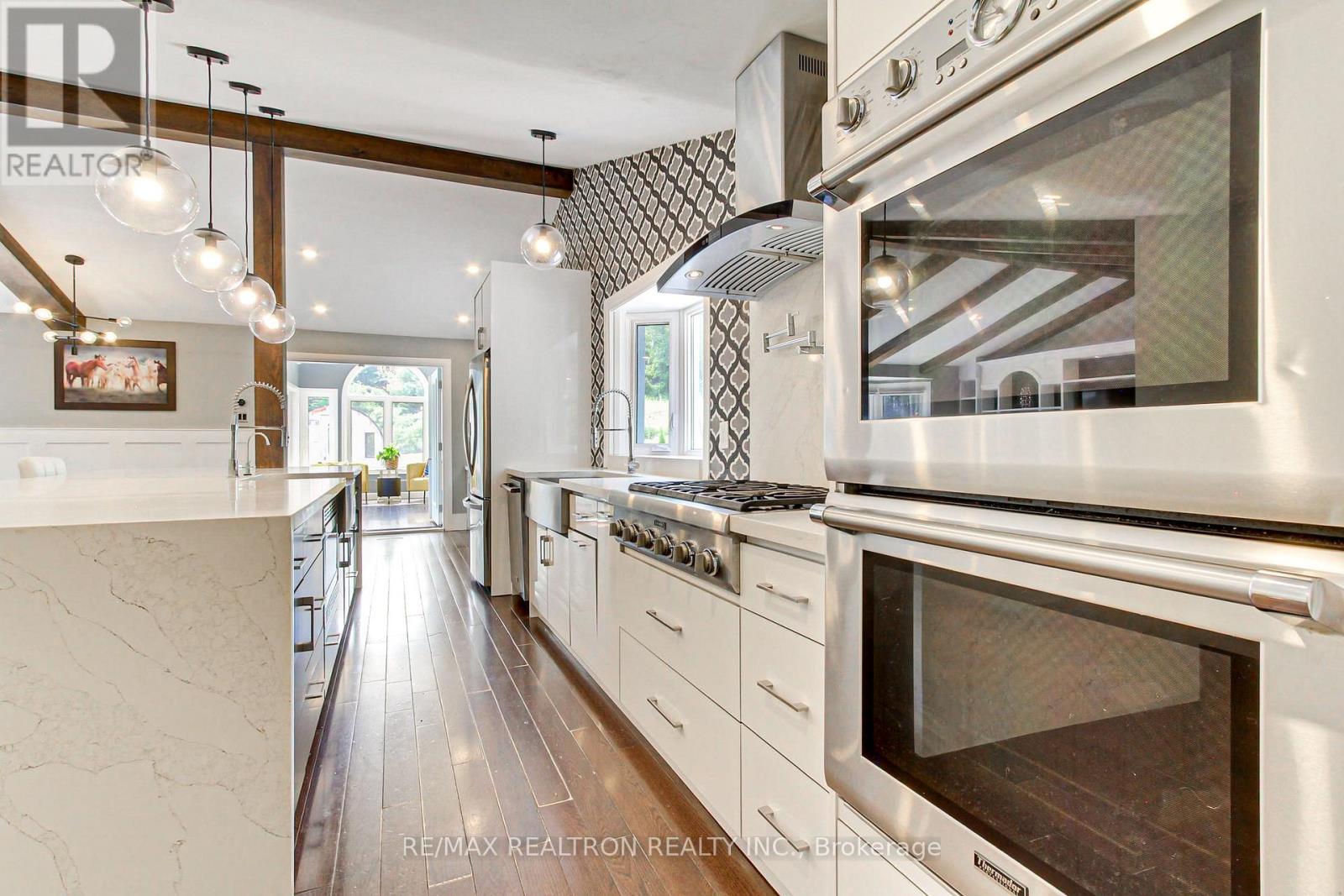 3433 Mount Albert Road, East Gwillimbury, Ontario  L0G 1V0 - Photo 12 - N13681906