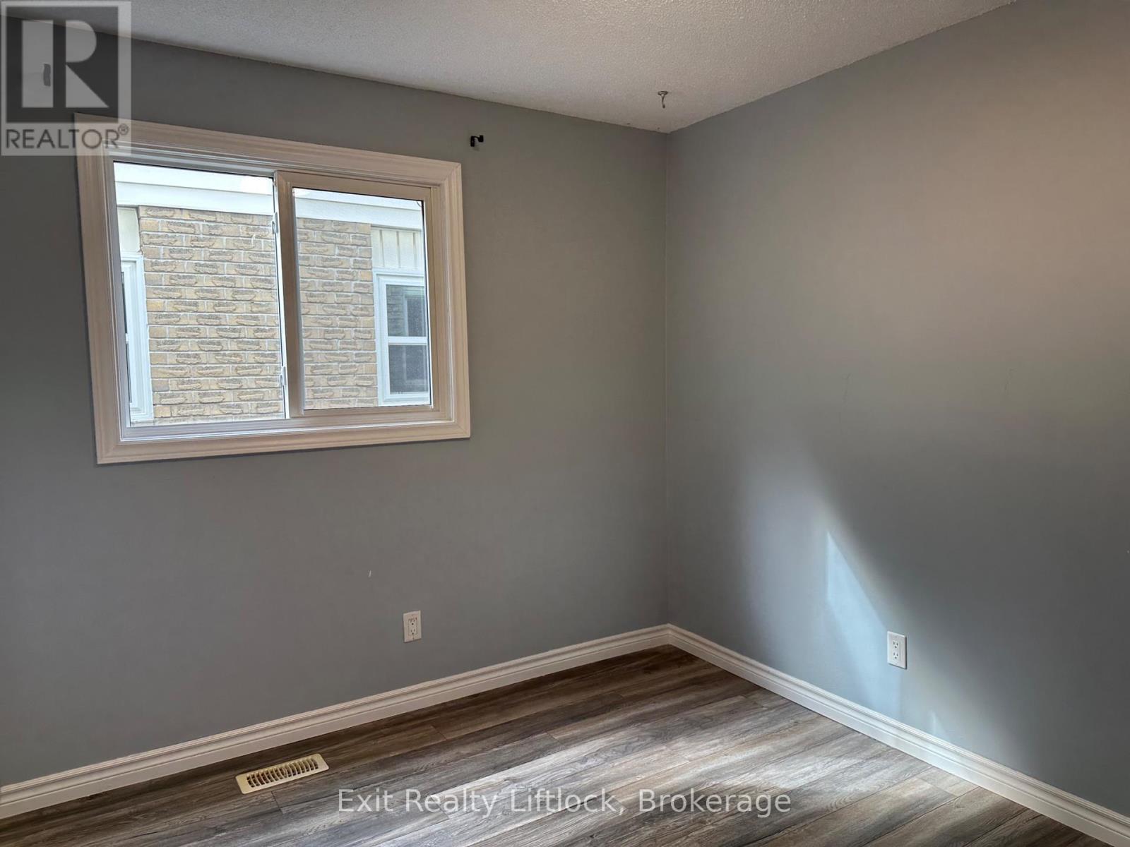 802 Mountain Ash Road, Peterborough, Ontario  K9J 8K2 - Photo 11 - X13681654