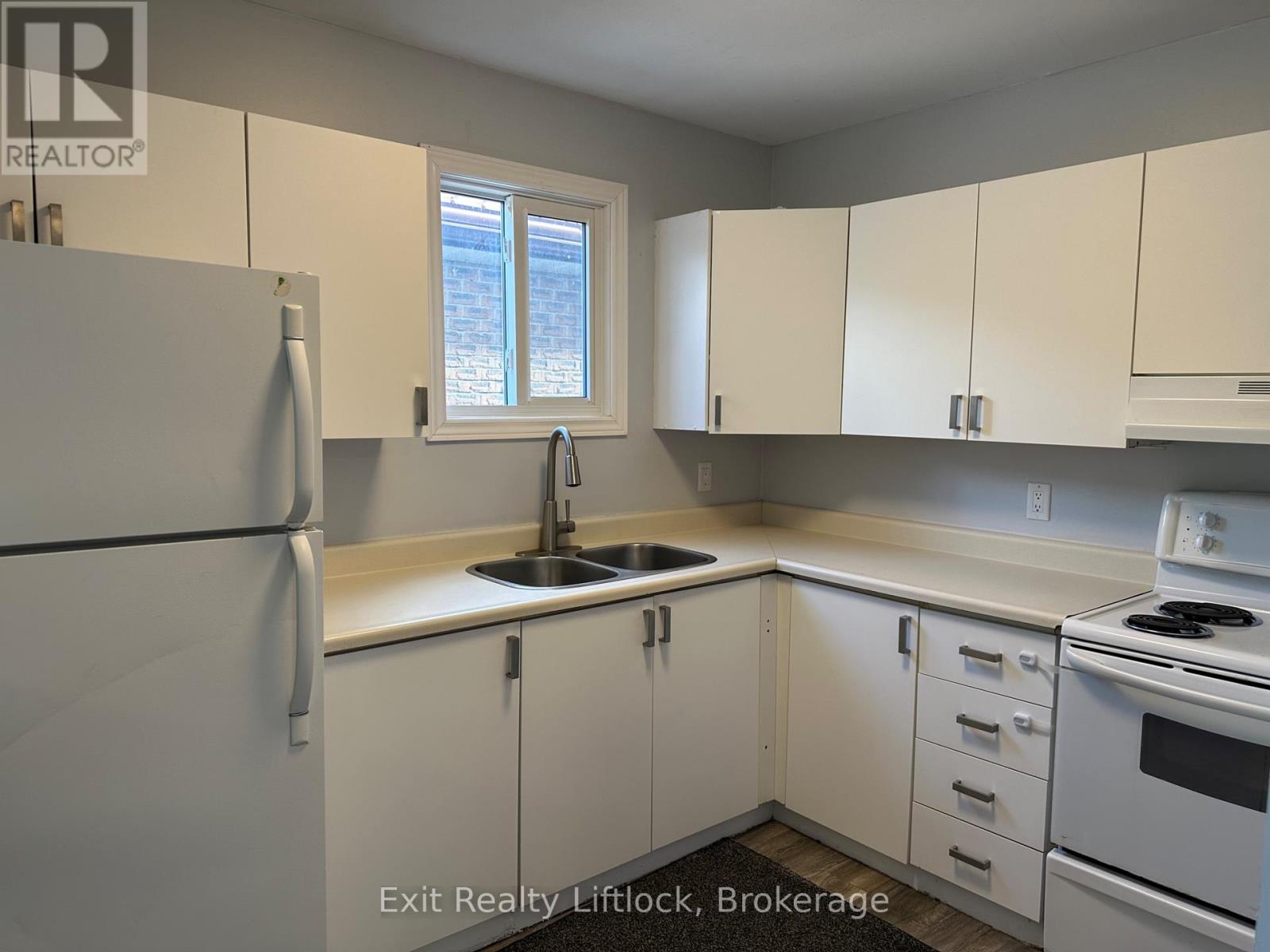 802 Mountain Ash Road, Peterborough, Ontario  K9J 8K2 - Photo 8 - X13681654
