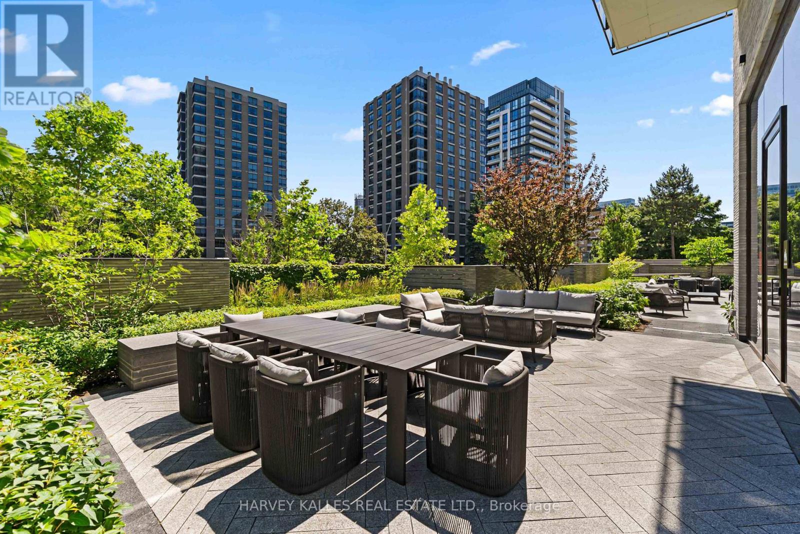 2002 - 215 Lonsdale Road, Toronto, Ontario  M4V 1W7 - Photo 38 - C13594476