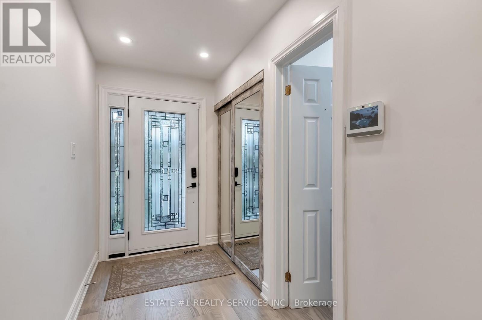 4212 Powderhorn Crescent, Mississauga, Ontario  L5L 3B9 - Photo 8 - W13680152