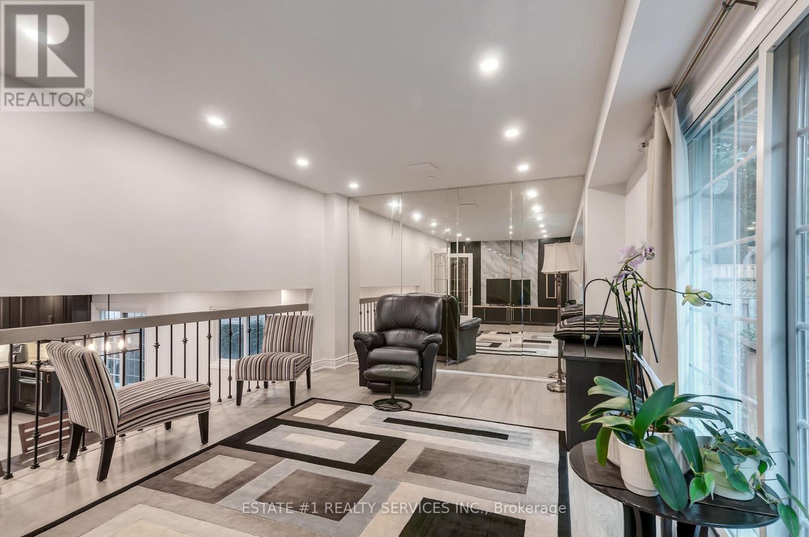 4212 Powderhorn Crescent, Mississauga, Ontario  L5L 3B9 - Photo 18 - W13680152