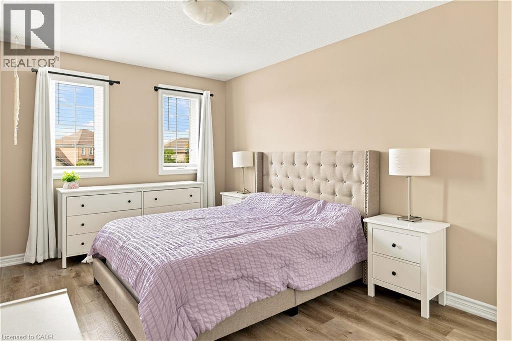 80 Robert Simone Way, Ayr, Ontario  N0B 1E0 - Photo 28 - 40854849