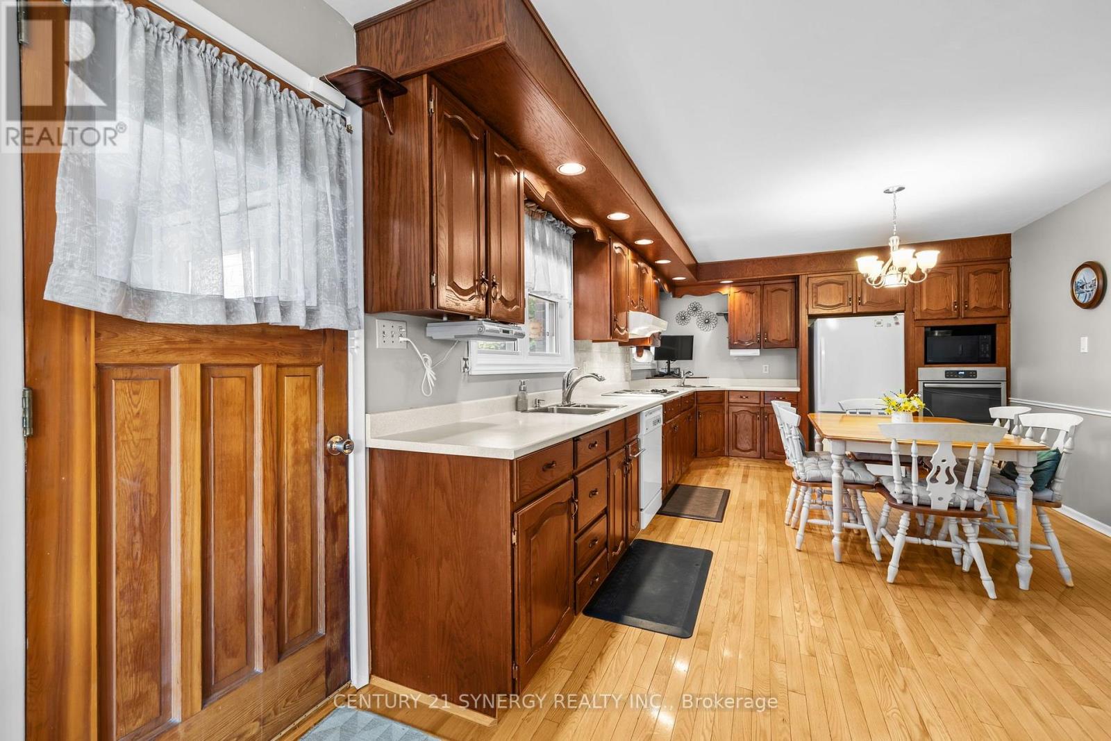 2201 Haig Drive, Ottawa, Ontario  K1G 2L3 - Photo 12 - X13544796
