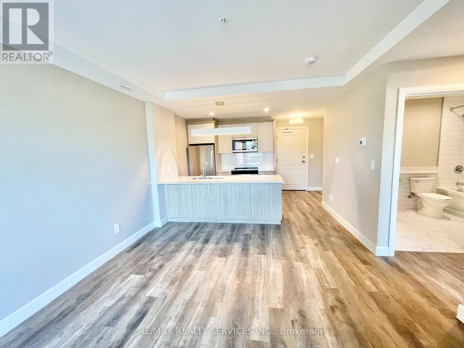 213 - 34 Norman Street, Brantford, Ontario N3R 2Y1 - Photo 4 - X13554454