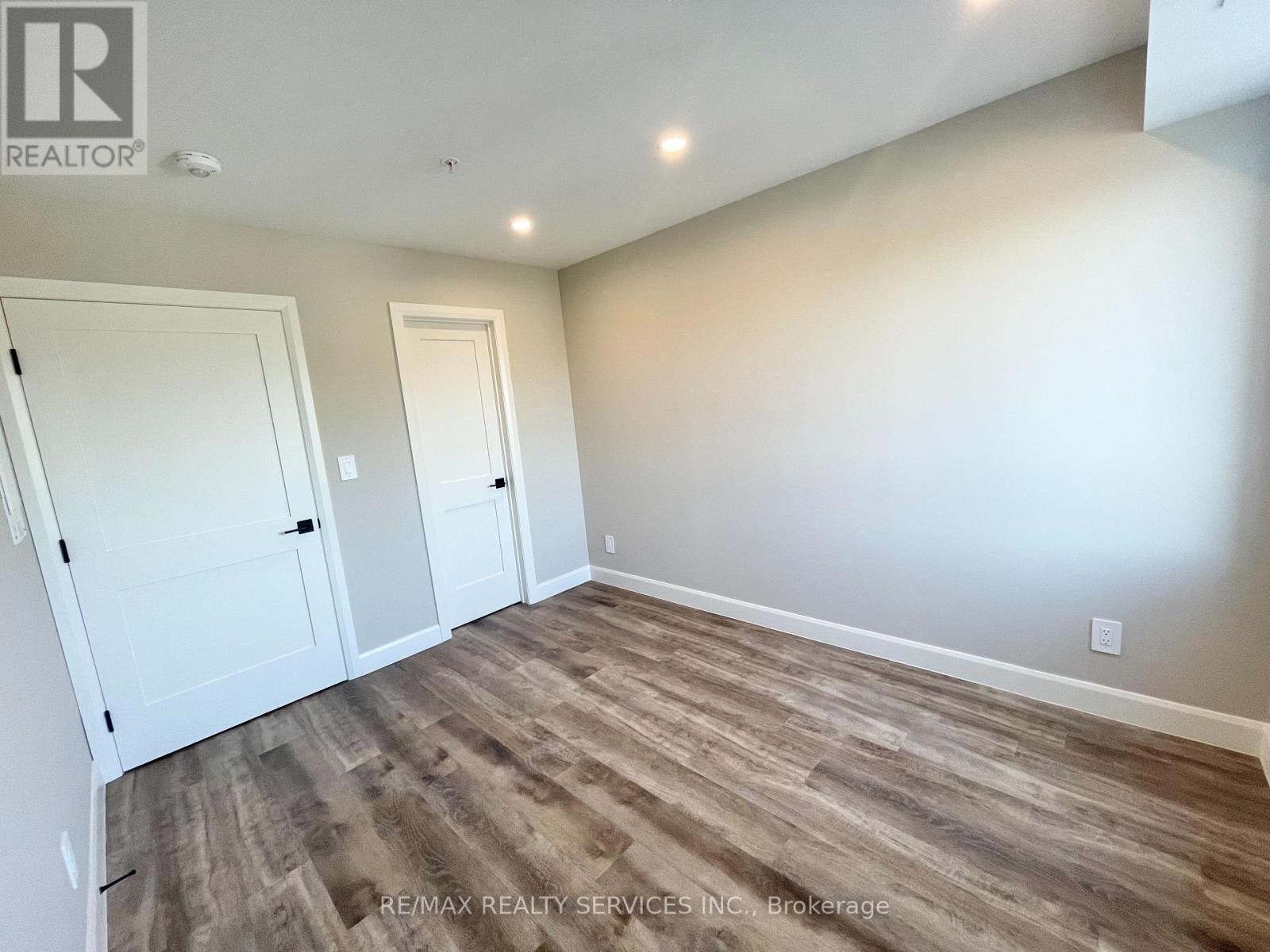 213 - 34 Norman Street, Brantford, Ontario N3R 2Y1 - Photo 11 - X13554454