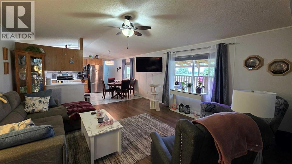 49, 4000 13 Avenue SE, Medicine Hat, Alberta  T1B 1J3 - Photo 14 - A2336463