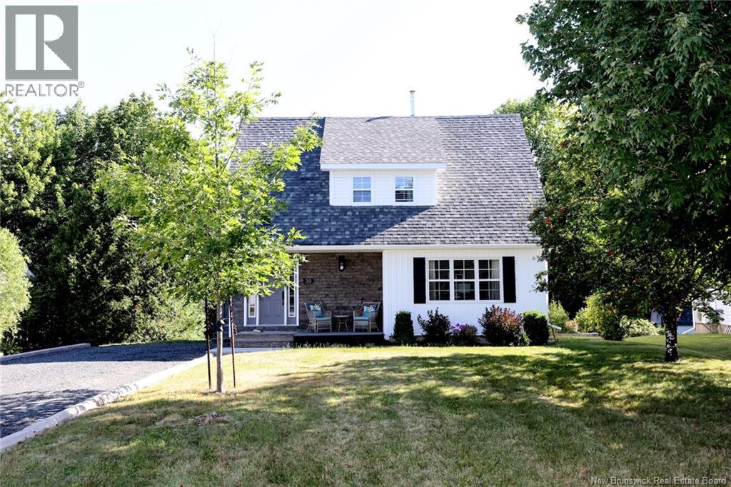 <h3>$499,900</h3><p>38 Pine Ridge Avenue, New Maryland, New Brunswick</p>