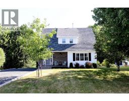 38 Pine Ridge Avenue, New Maryland, New Brunswick