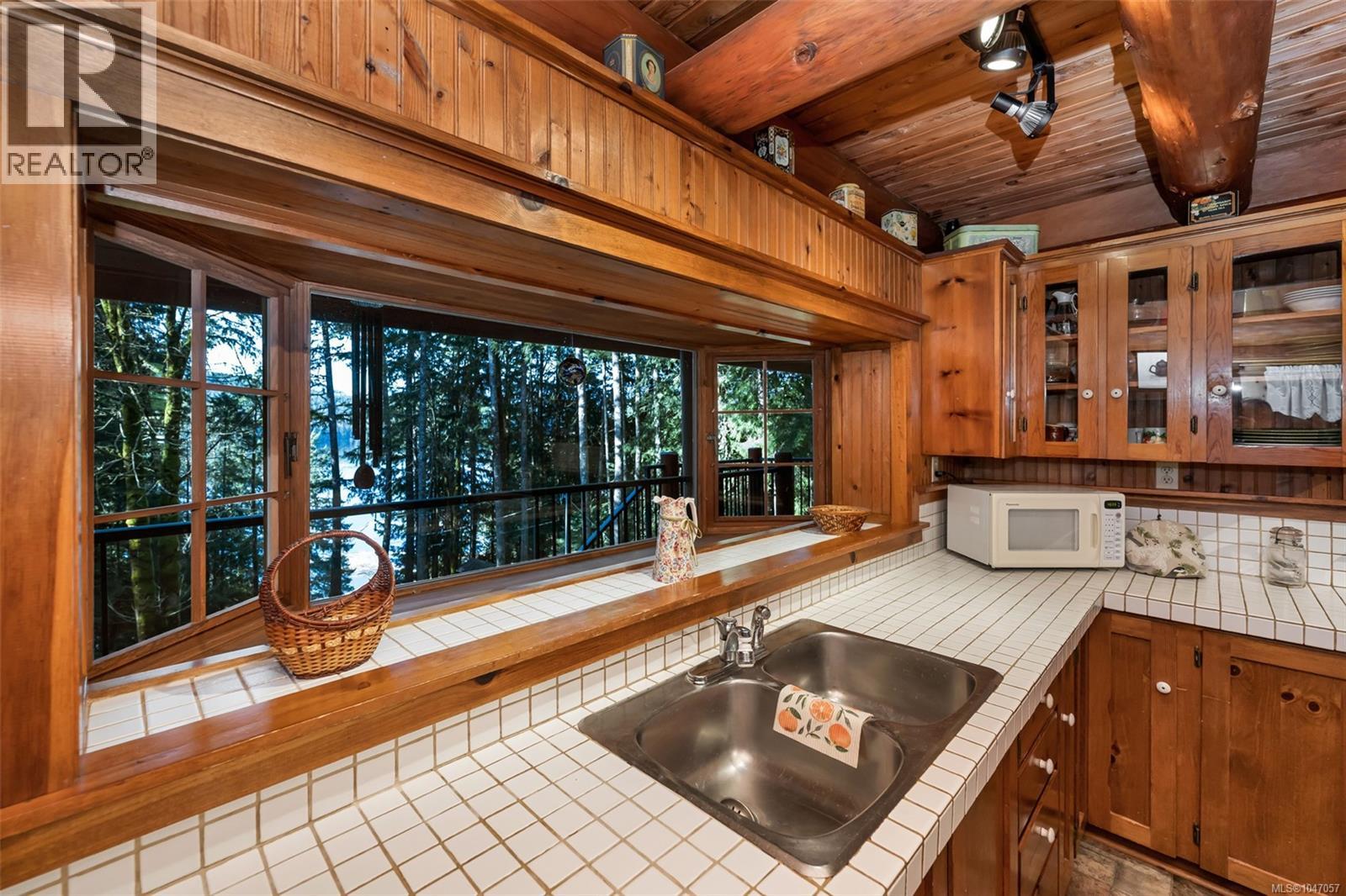 8965 Meades Creek Rd, Lake Cowichan, British Columbia  V0R 2G0 - Photo 32 - 1047057