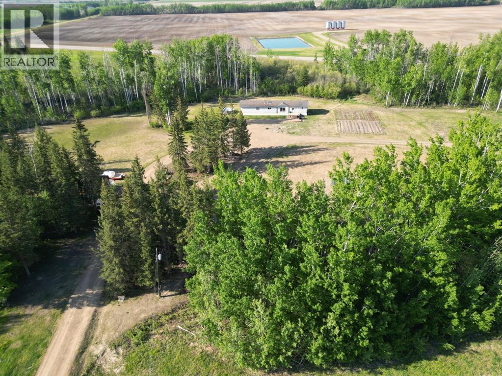 12072 TWP RD 1072, La Crete, Alberta