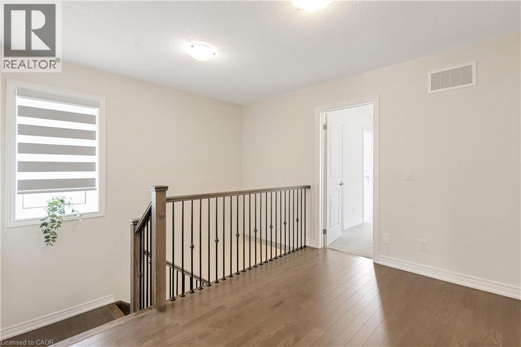 285 Broadacre Drive, Kitchener, Ontario  N2R 0S6 - Photo 19 - 40854456