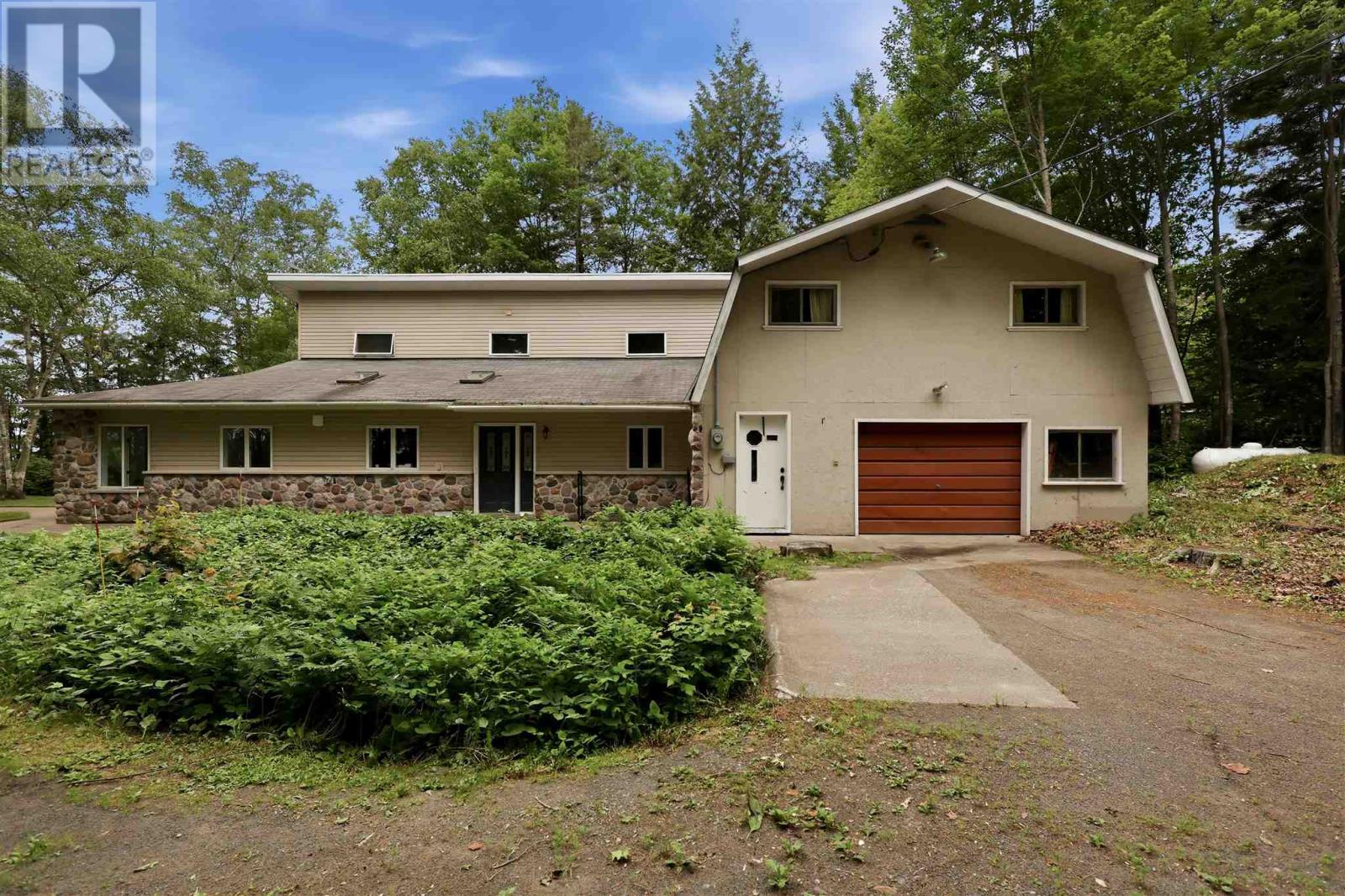 15 Dominion Park Dr, Thessalon, Ontario  P0R 1L0 - Photo 3 - SM261769