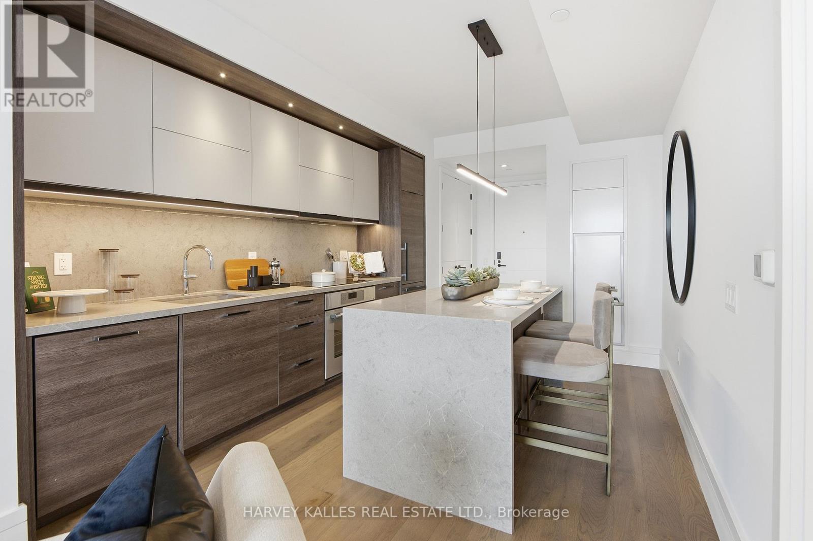 1205 - 215 Lonsdale Road, Toronto, Ontario  M4V 1W7 - Photo 8 - C13533658