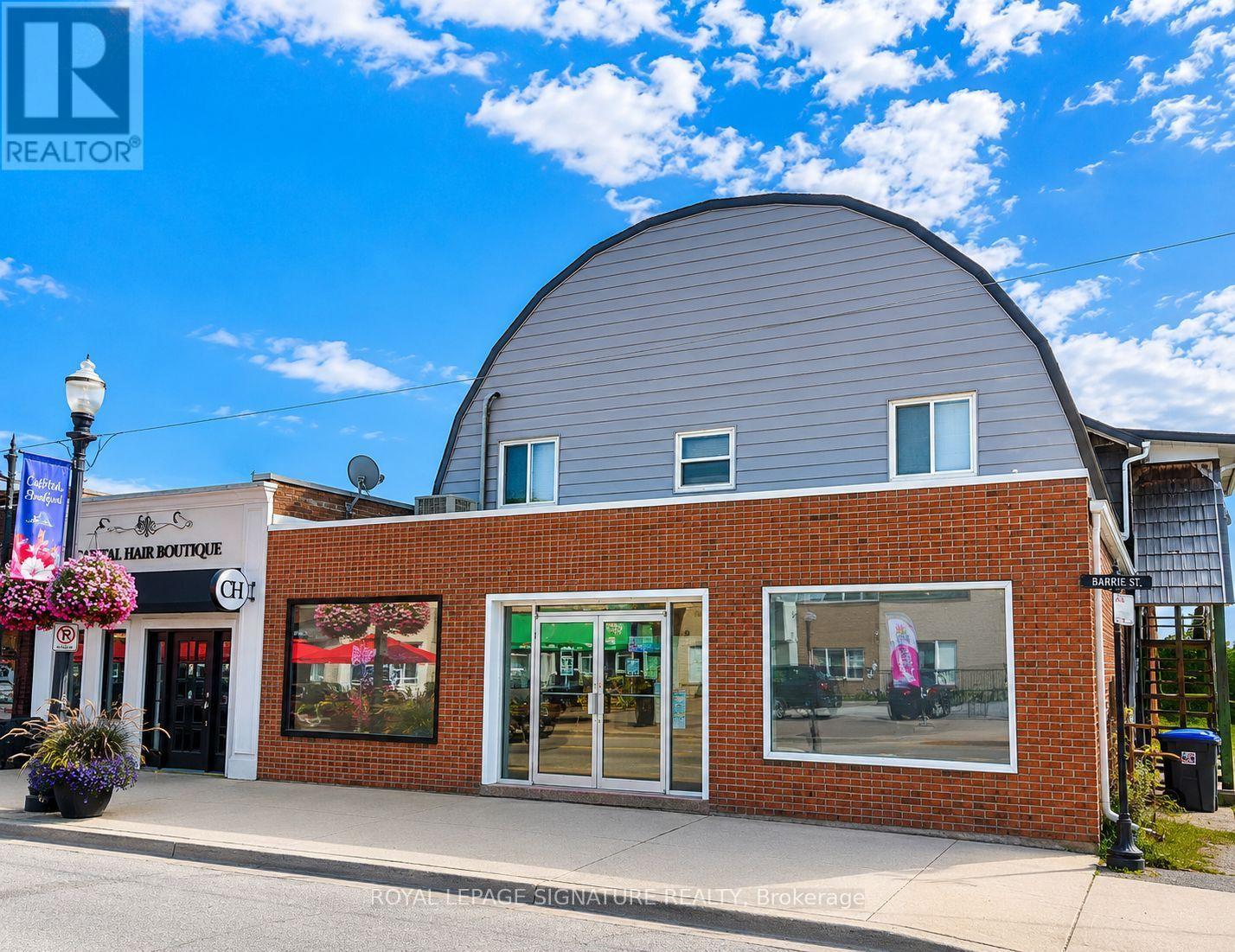 UPPER 1 - 15 BARRIE STREET, Bradford West Gwillimbury, Ontario