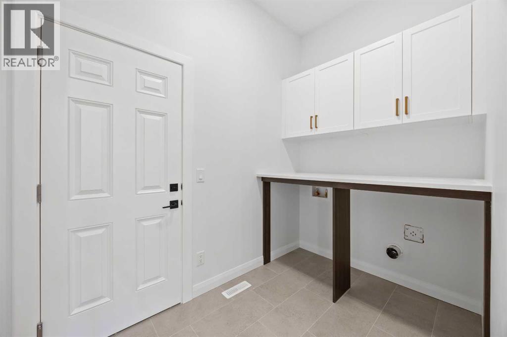 101 Creekstone Hill SW, Calgary, Alberta  T3P 2V3 - Photo 29 - A2311636