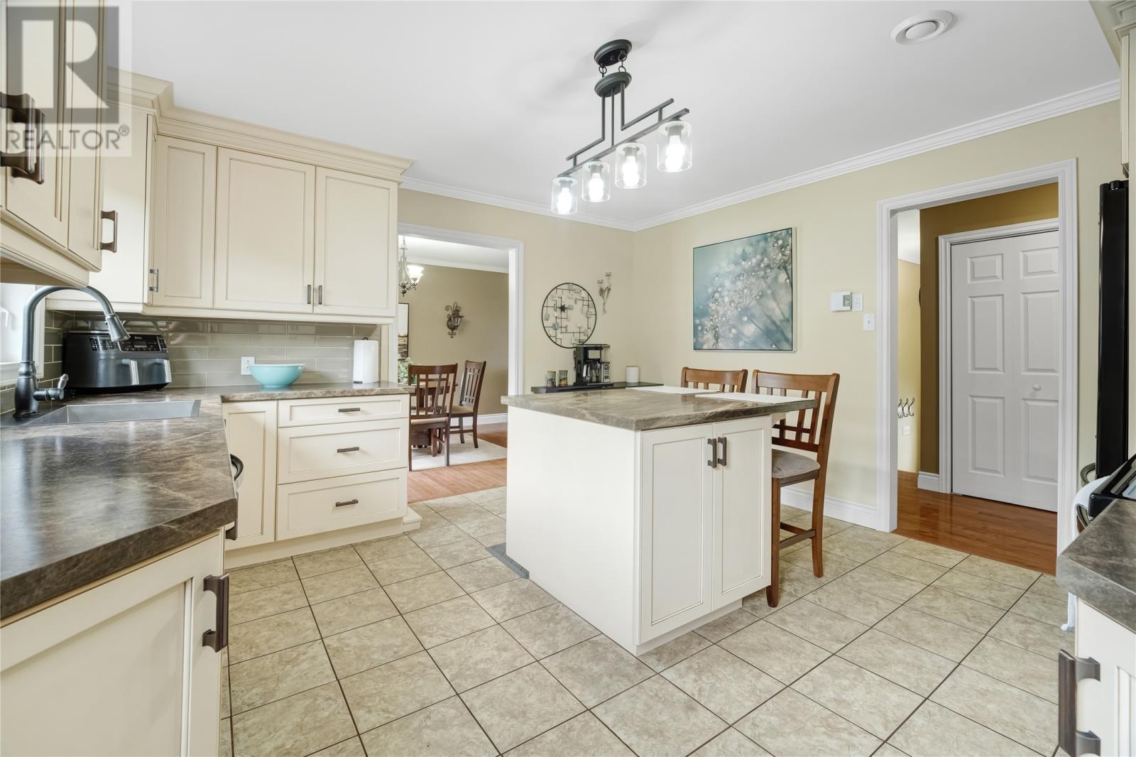 79 Swansea Street, Manuels — photo 15