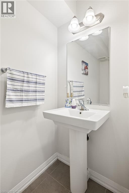 46 Bank Swallow Crescent, Kitchener, Ontario  N2P 0J7 - Photo 8 - 40843232