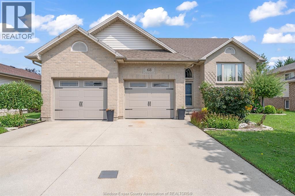 MLS# 26019869: 68 Wakefield AVENUE, Leamington, Canada
