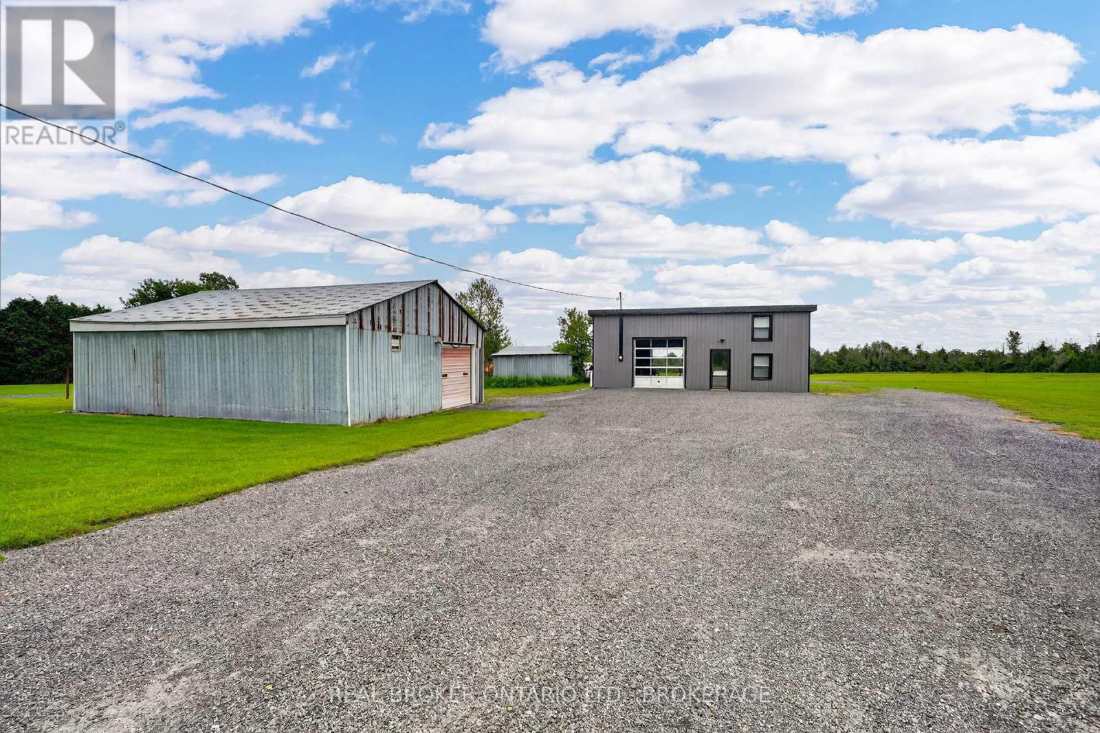 17530 Mcphail Road, South Stormont, Ontario  K0C 2A0 - Photo 2 - X13682112