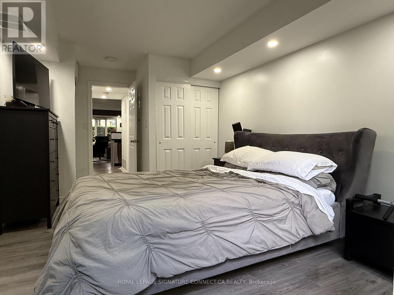 Th39 - 208 Niagara Street, Toronto, Ontario  M6J 3W5 - Photo 14 - C13682206