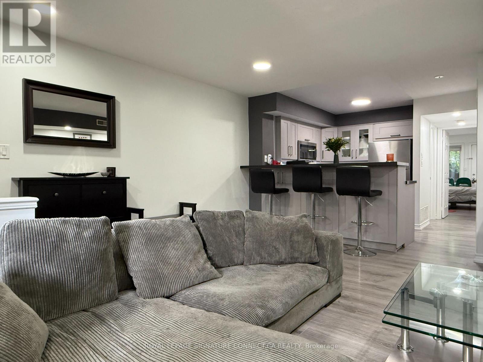 Th39 - 208 Niagara Street, Toronto, Ontario  M6J 3W5 - Photo 3 - C13682206