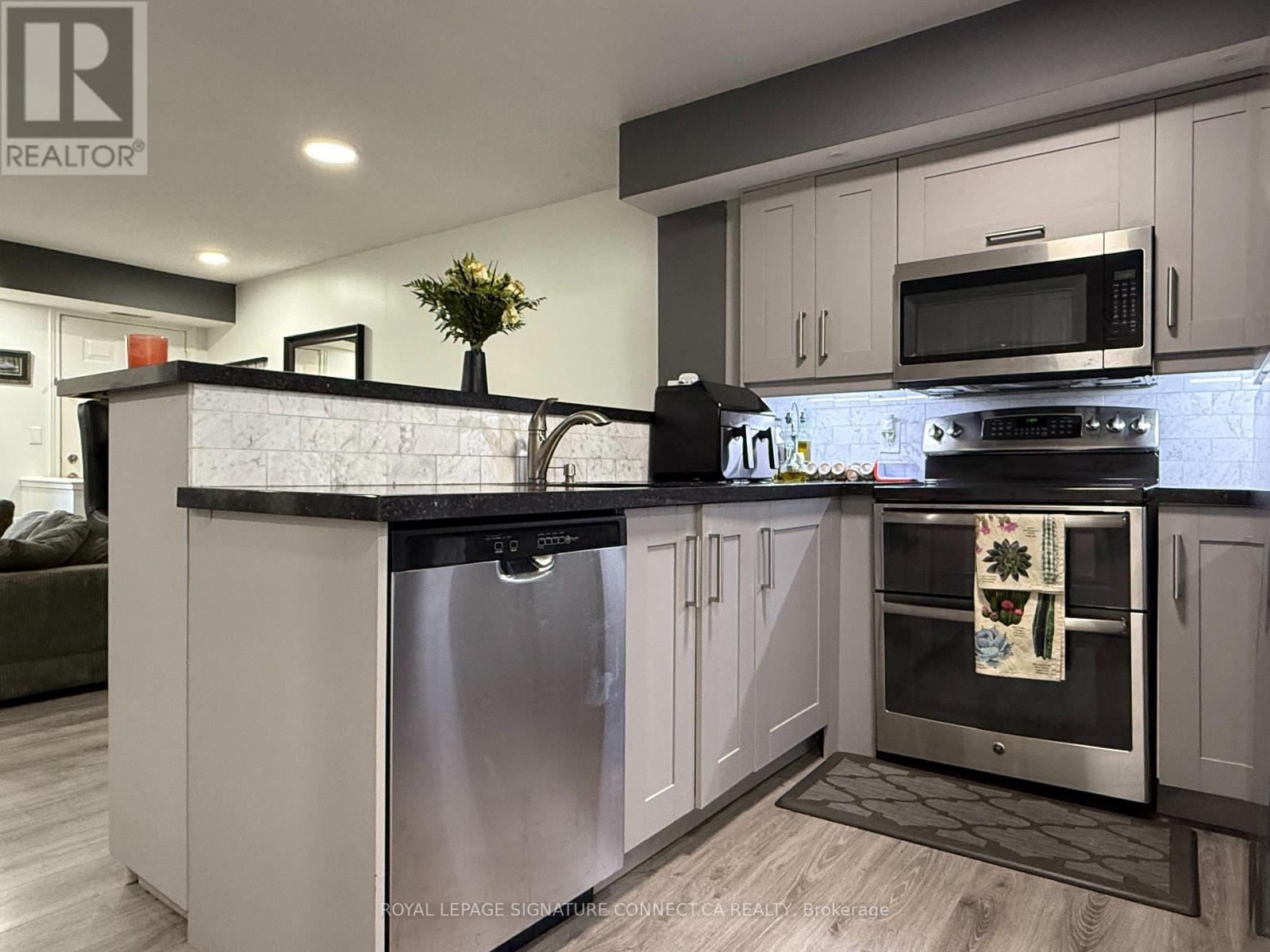 Th39 - 208 Niagara Street, Toronto, Ontario  M6J 3W5 - Photo 9 - C13682206