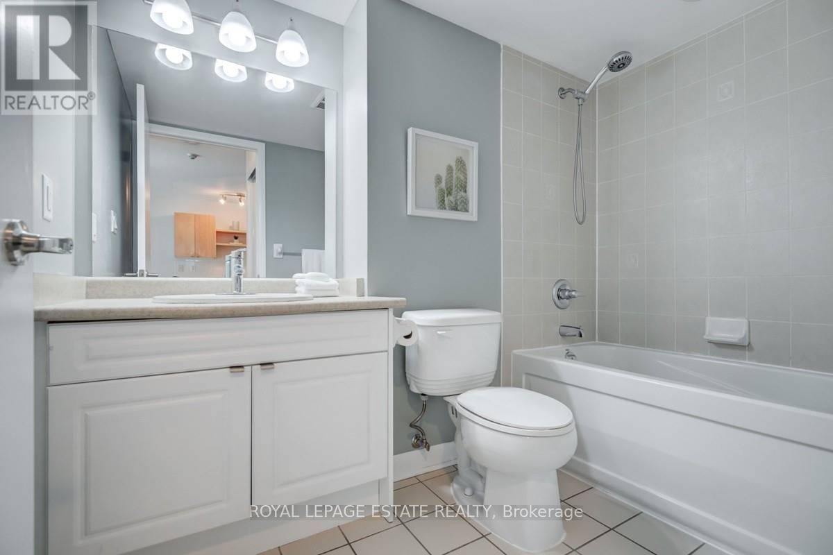 223 - 600 Fleet Street, Toronto, Ontario  M5V 1B7 - Photo 11 - C13682248