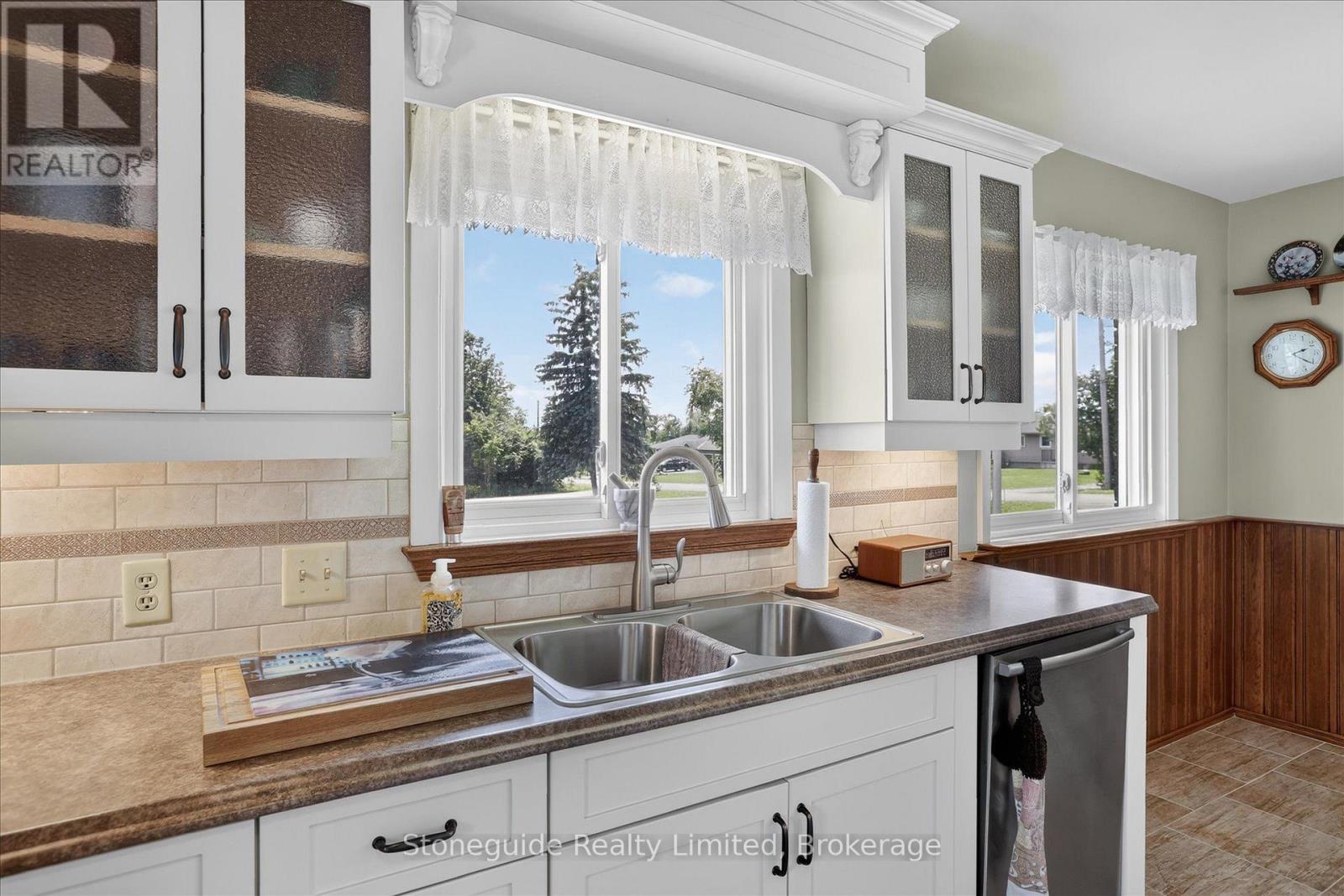 263 Eastwood Road, Selwyn, Ontario  K9J 6X3 - Photo 15 - X13682172