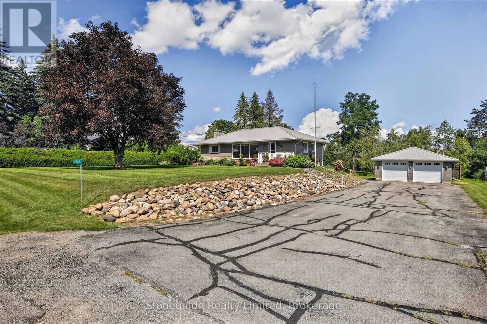 263 Eastwood Road, Selwyn, Ontario  K9J 6X3 - Photo 3 - X13682172
