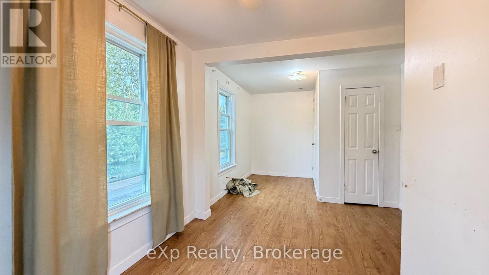 20 Charlotte Street, Belleville, Ontario  K8P 1E2 - Photo 10 - X13682208