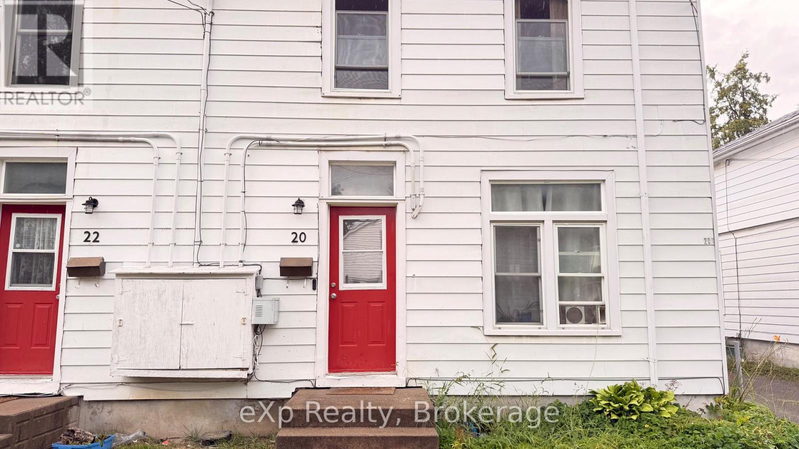 20 Charlotte Street, Belleville, Ontario  K8P 1E2 - Photo 3 - X13682208