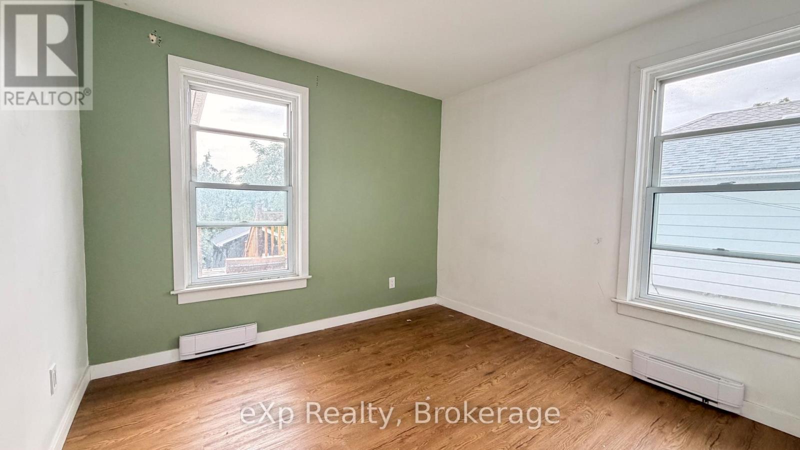 20 Charlotte Street, Belleville, Ontario  K8P 1E2 - Photo 6 - X13682208