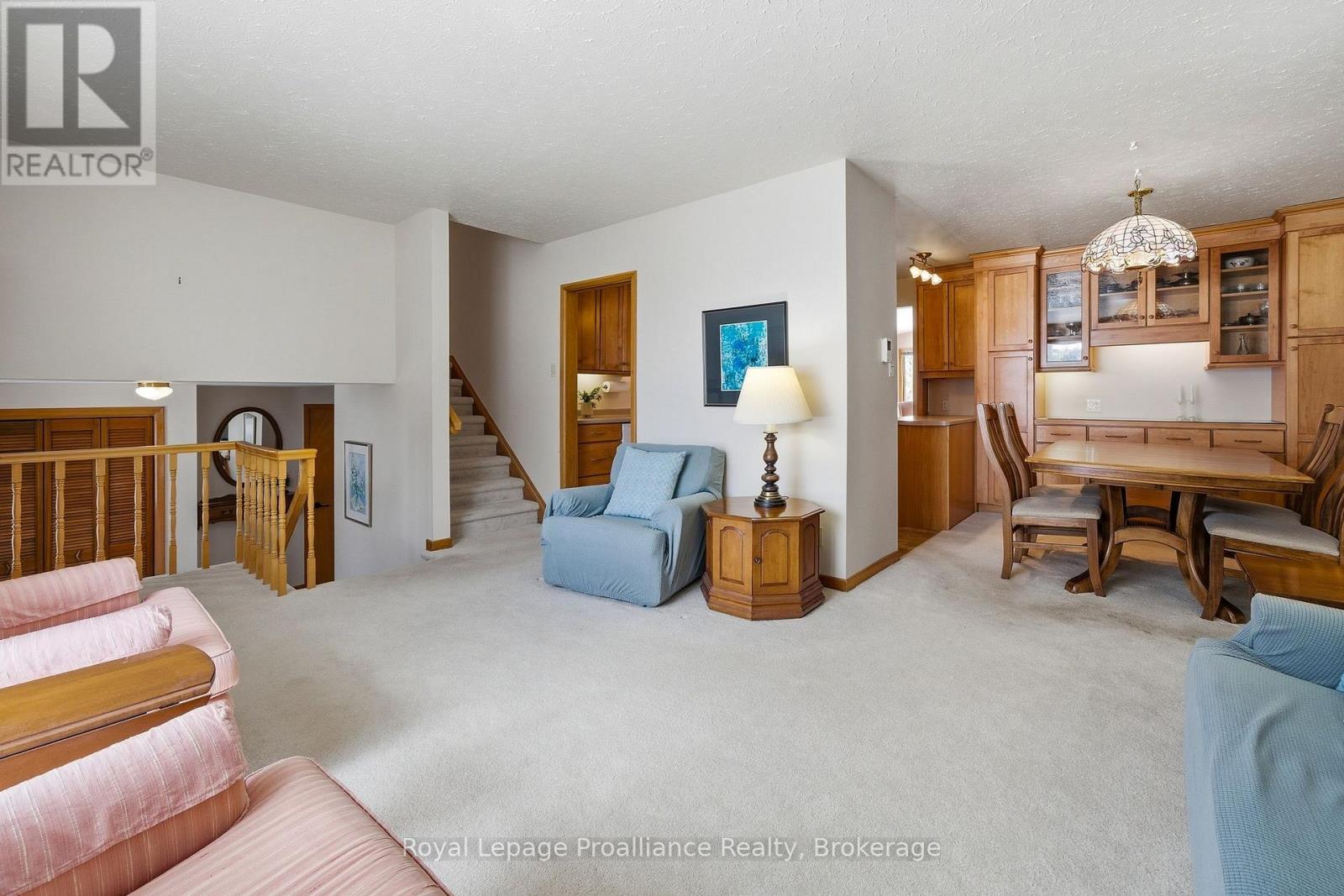 46 Edgehill Road, Belleville, Ontario  K8N 2L1 - Photo 10 - X13682270