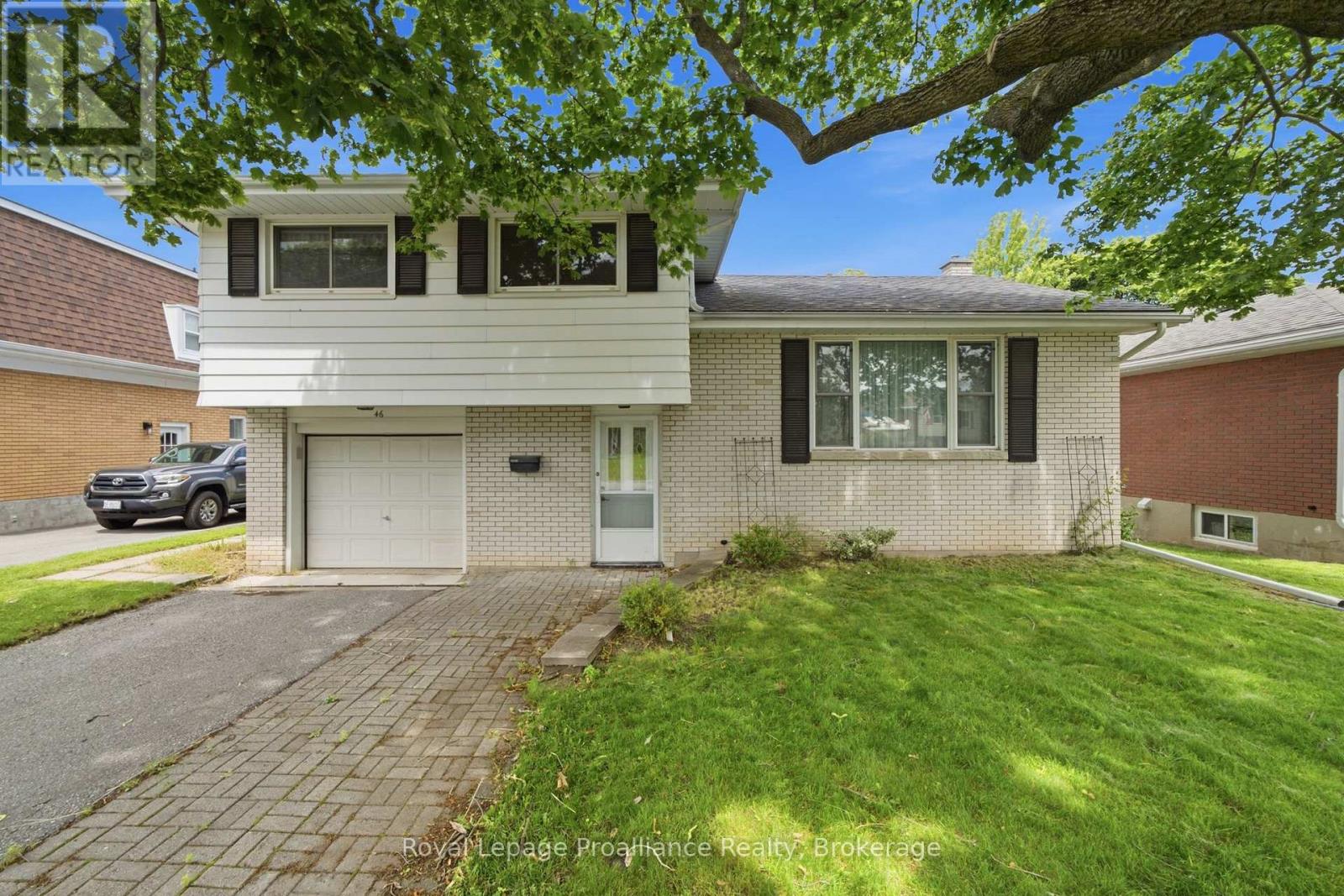46 Edgehill Road, Belleville, Ontario  K8N 2L1 - Photo 2 - X13682270