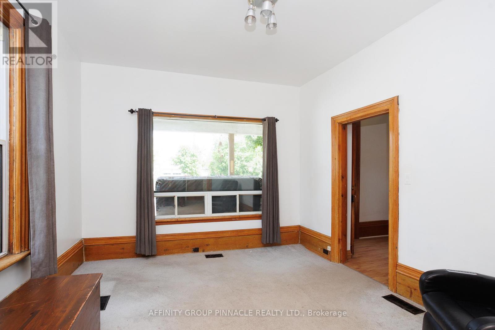 7 Colborne Street E, Kawartha Lakes, Ontario  K9V 1J9 - Photo 18 - X13682272