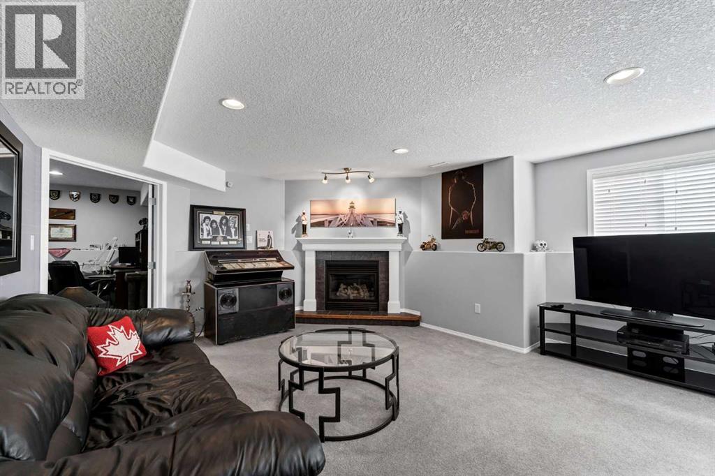6 Cottonwood Court SW, Medicine Hat, Alberta T1B 4R5 - Photo 30 - A2328815
