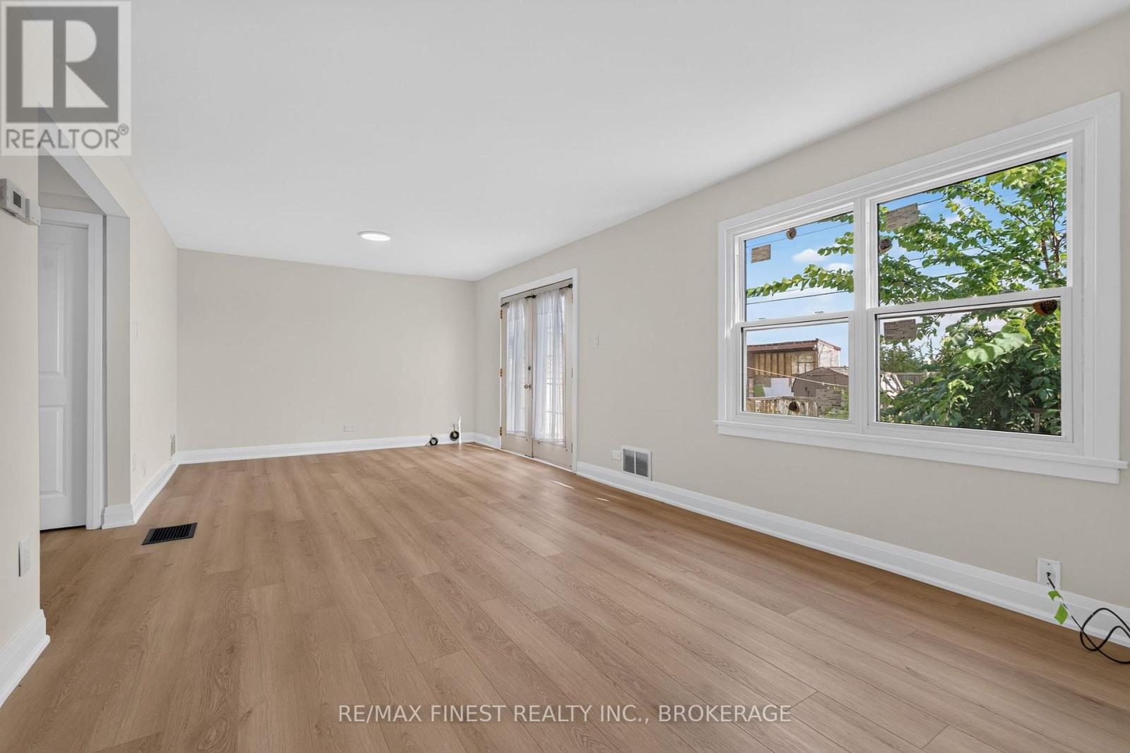 17 London Avenue, Prince Edward County, Ontario  K0K 2T0 - Photo 12 - X13682256