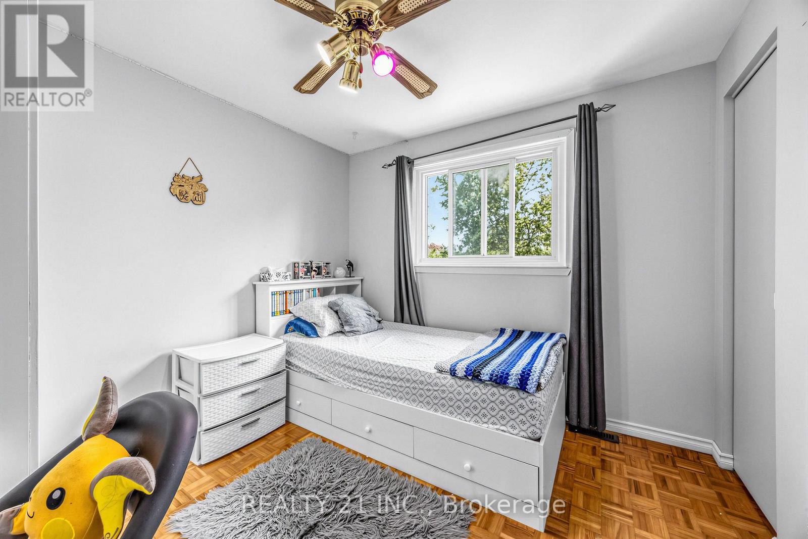 376 Vancouver Crescent, Oshawa, Ontario  L1J 5X9 - Photo 13 - E13682156