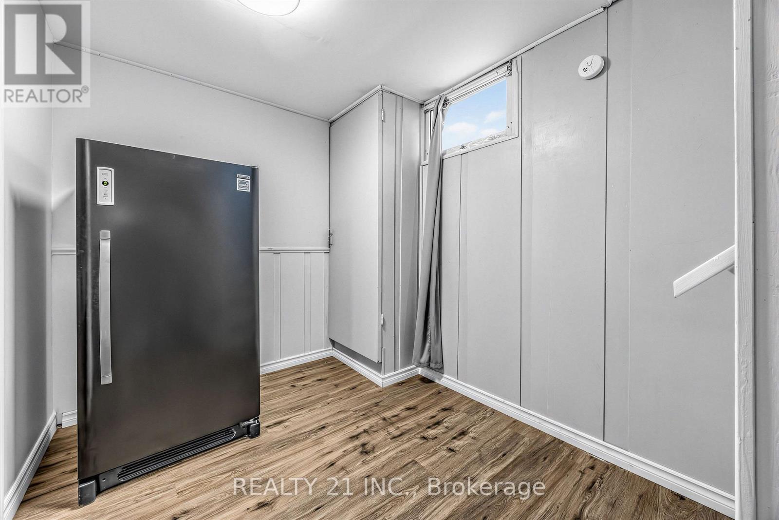 376 Vancouver Crescent, Oshawa, Ontario  L1J 5X9 - Photo 25 - E13682156