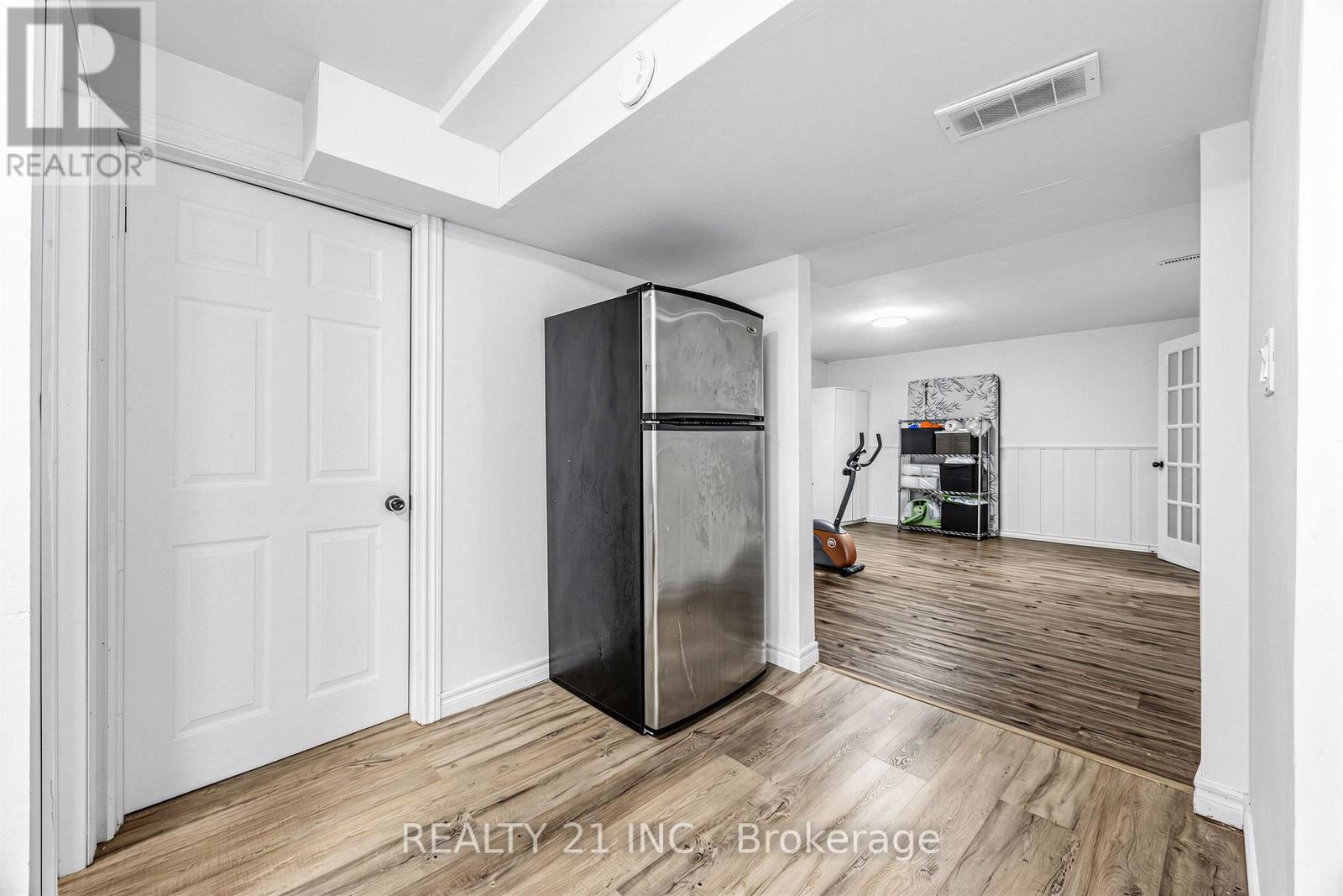 376 Vancouver Crescent, Oshawa, Ontario  L1J 5X9 - Photo 27 - E13682156