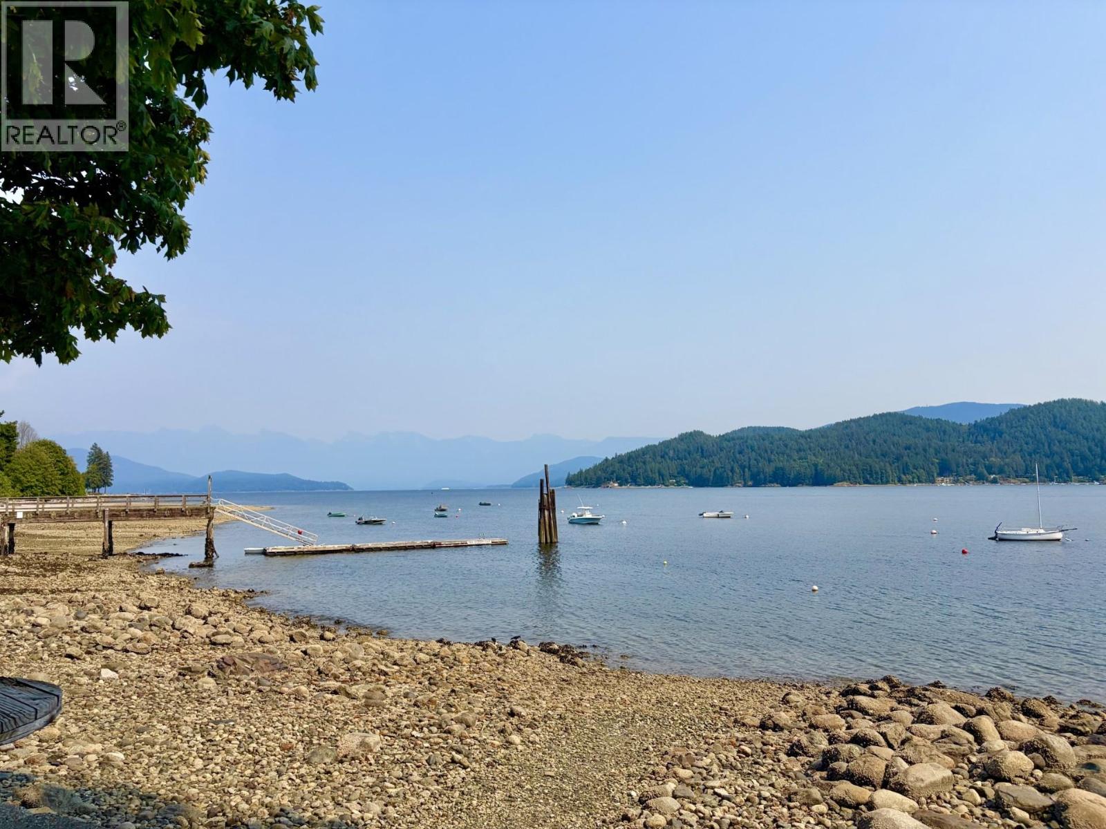 784 MARINE DRIVE, Gibsons, British Columbia