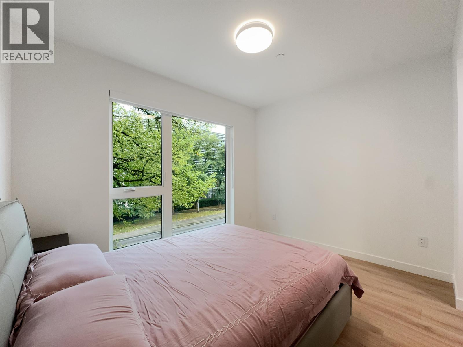 3xx 133 W 49th Avenue, Vancouver, British Columbia  V5Y 0P8 - Photo 13 - R3156197