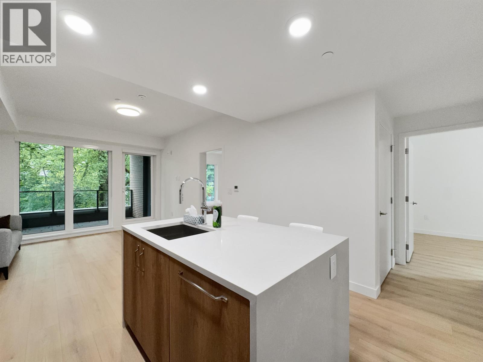 3xx 133 W 49th Avenue, Vancouver, British Columbia  V5Y 0P8 - Photo 5 - R3156197