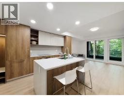 3xx 133 W 49TH AVENUE, Vancouver, British Columbia